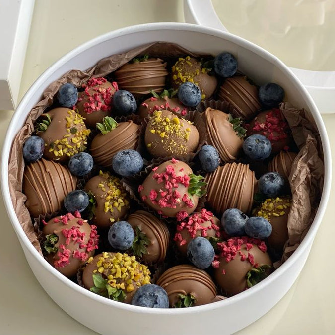 Fresh Strawberry with Blueberry